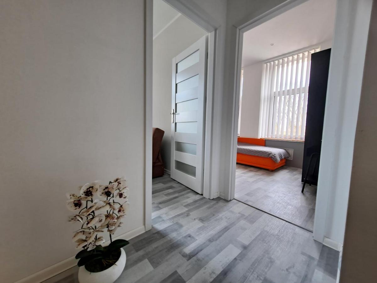 דירות גיז'יצקו Apartament Przy Parku מראה חיצוני תמונה